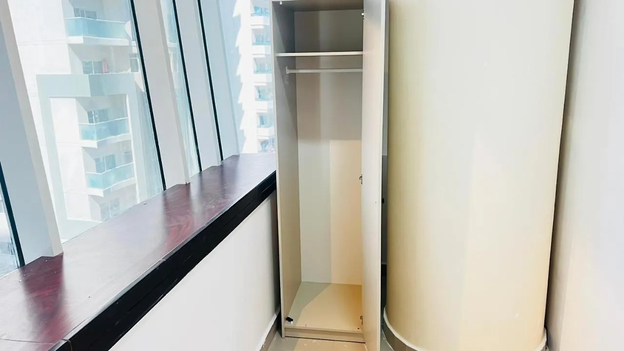 Partition Room With Window Near Moe Metro Dubai